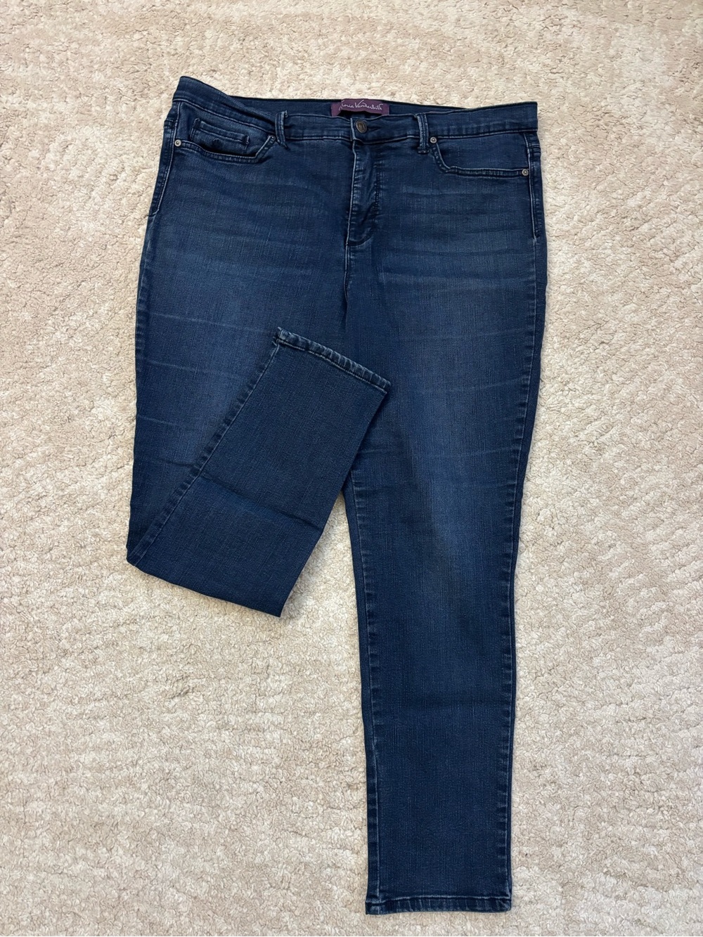 Gloria Vanderbilt Dark Blue Skinny Jeans
